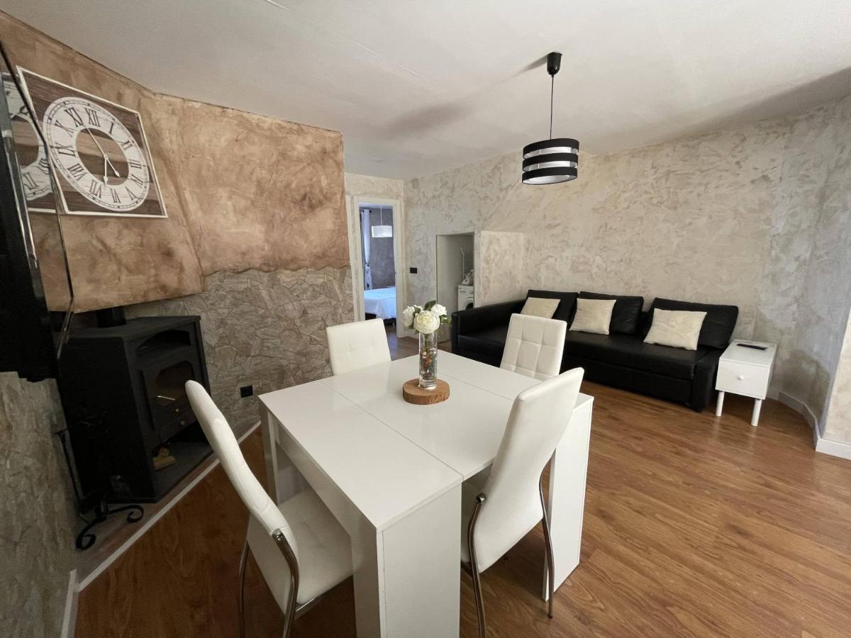 El Bosque De Los Romanos Apartamento Puerto de Béjar Exterior foto